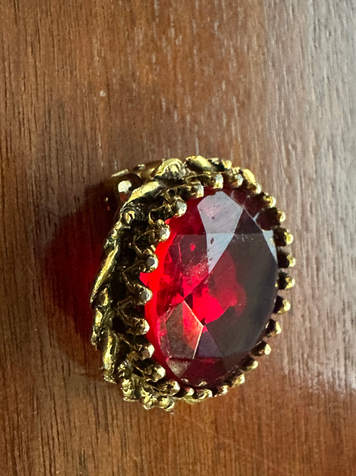Vintage Gold Tone Red Glass Open Bezel Jewelry Set Bracelet Clip on Earrings