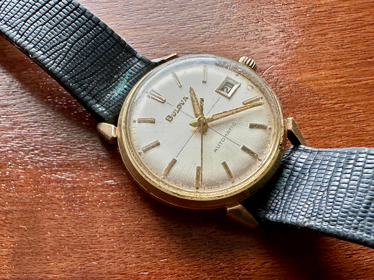 Vintage Bulova Self Winding Automatic 17j Mens Wristwatch Watch Day Date 10k RG