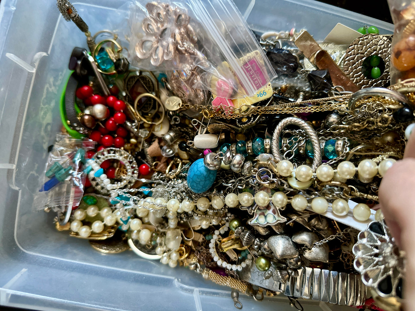 Vintage to Now Jewelry Craft Lot Beads Rhinestone Harvest Chains Repair 7.6lbs