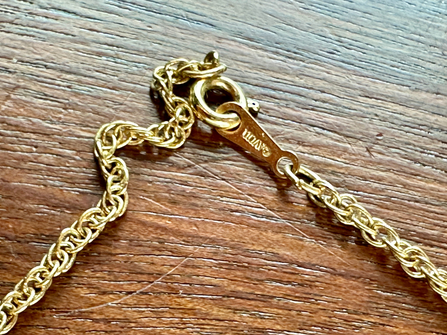 Vintage Signed Avon Gold Tone Chain Faux Pearl Cage Pendant Necklace