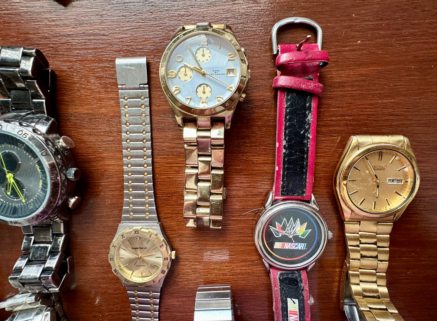 Vintage to Now Mens Wristwatch Watch Lot Quartz Seiko Chronograph Marc Jacobs