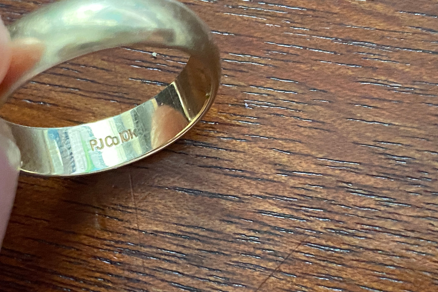 PJ Co 10k Yellow Gold Wide Wedding Band Sz 7.75