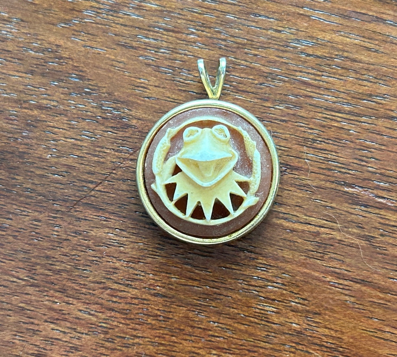 Vintage 1980 Hallmark Kermit the Frog Resin Necklace Pendant Charm