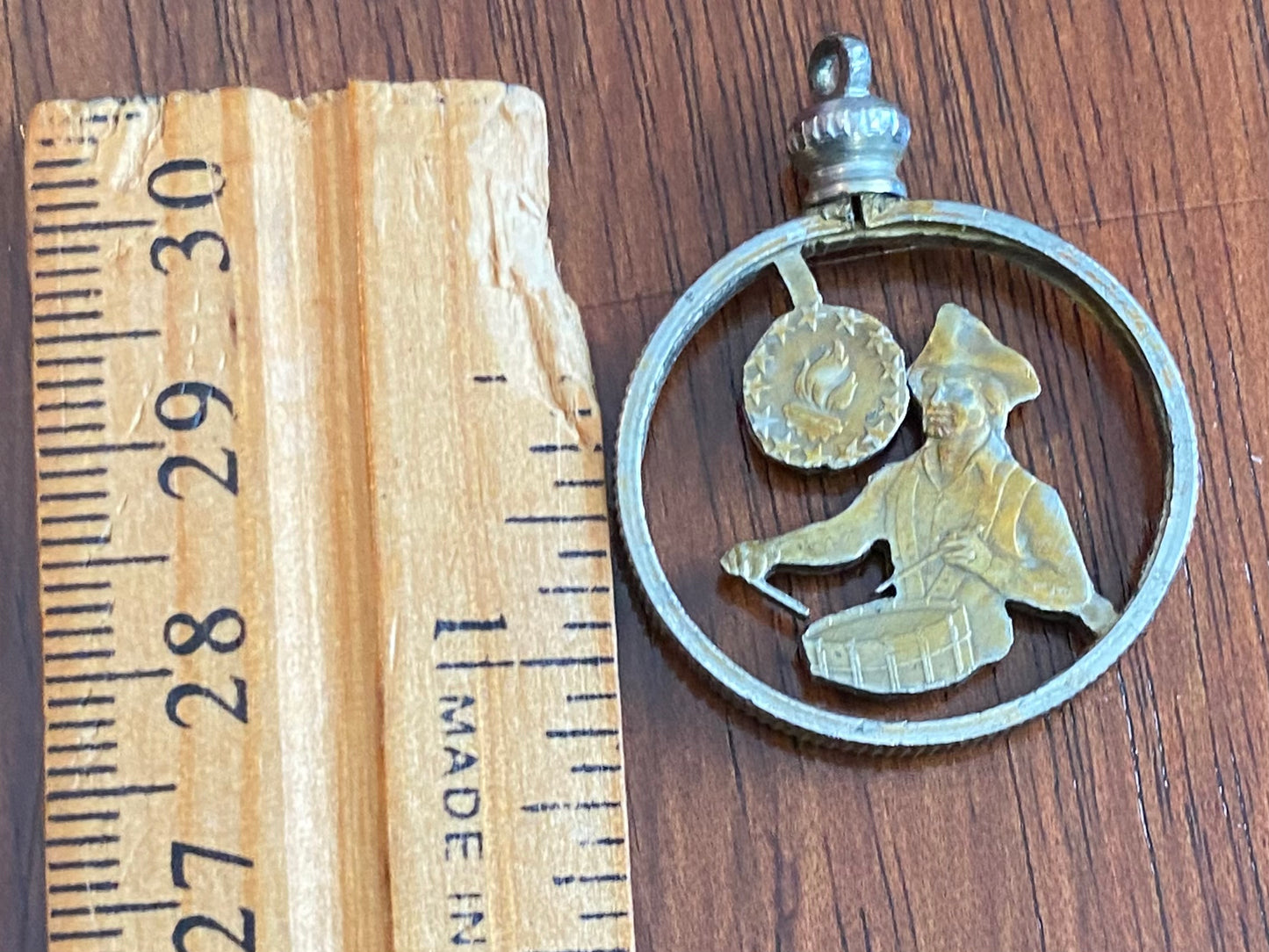 Vintage Bicentennial Quarter Cut Out In Bezel Necklace Pendant