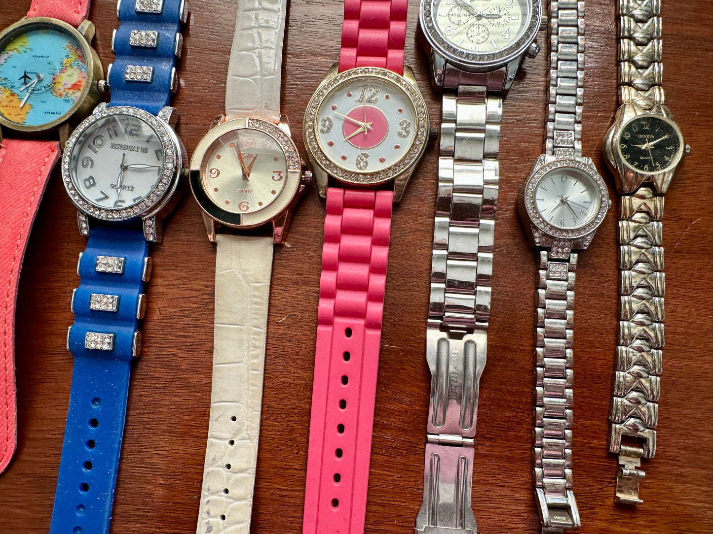Vintage to Now Womens Wristwatch Watch Lot Gold Silver Rhinestone Quartz