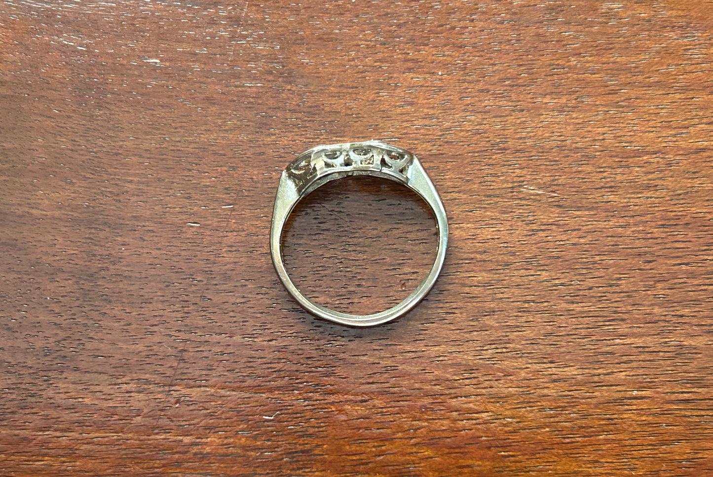 10k White Gold Diamond Accent Double Heart Ring Sz 6