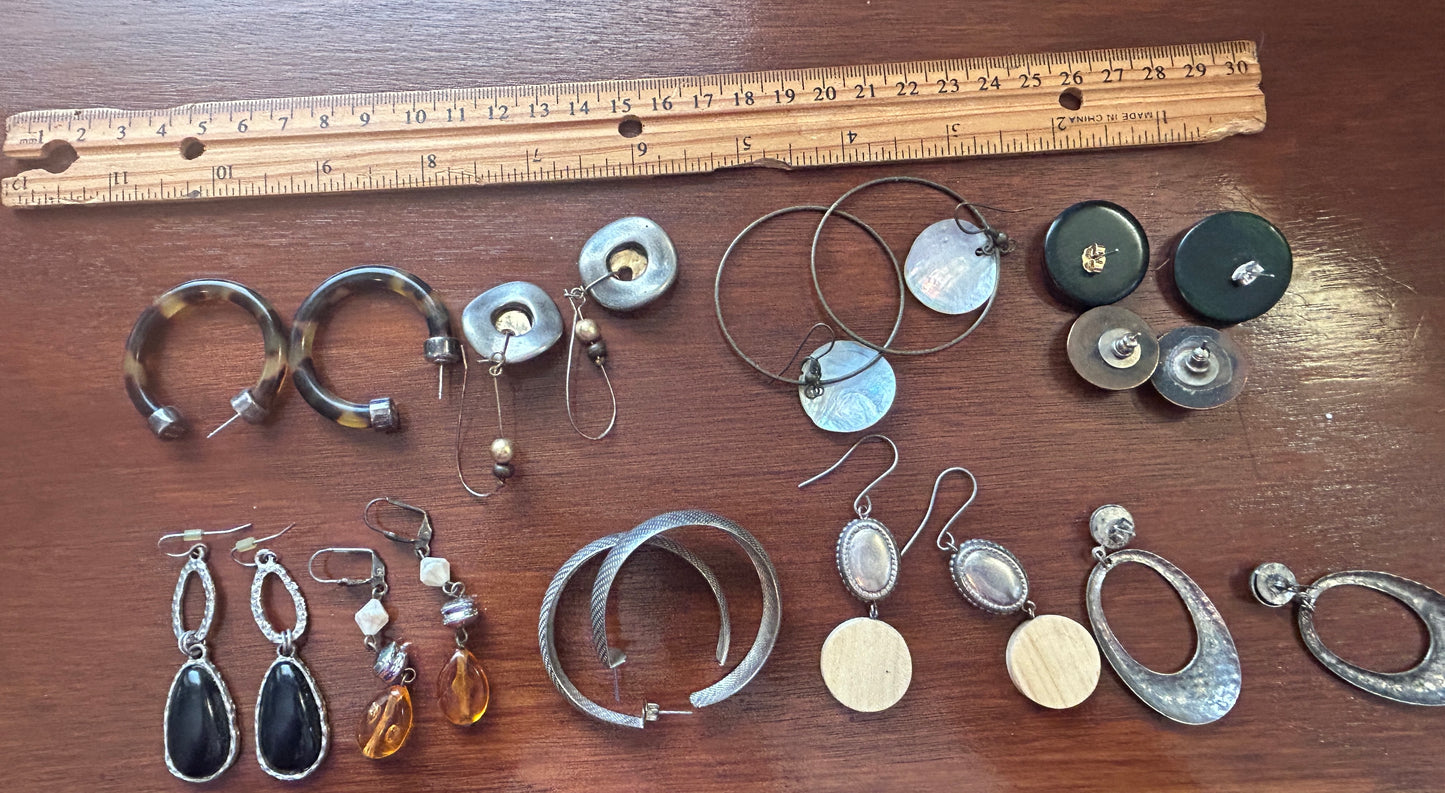 Vintage Pierced Earrings Lot 10 Pair Faux Tortoise Shell Hammered Hoops Wood