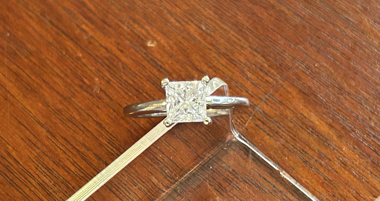 Kay Jewelers 1.25ct Princess Cut Diamond Solitaire Engagement Ring Sz 7