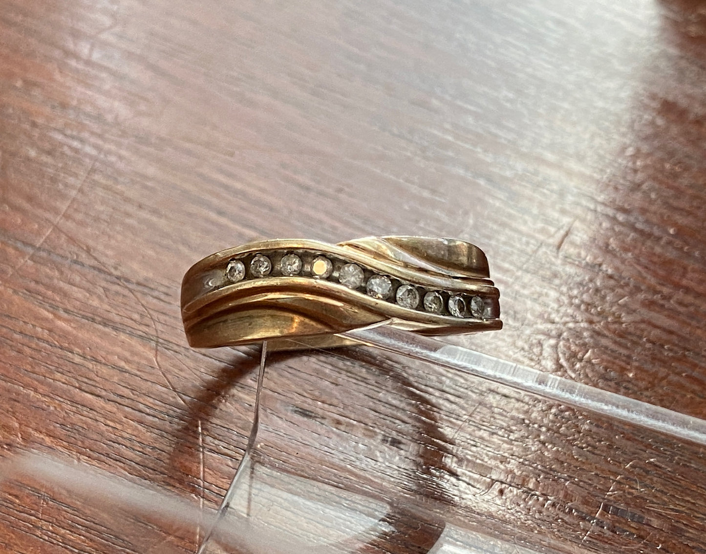 10k Yellow Gold Channel Set .15ctw Diamond Ring Sz 9.75
