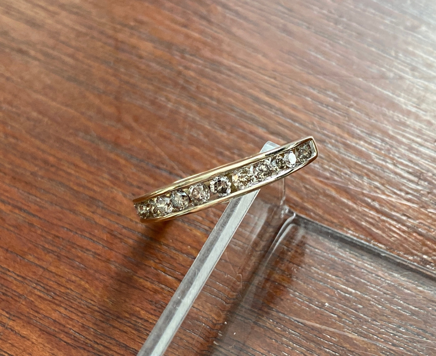 10k Yellow Gold Channel Set Diamond Band Ring Sz 7.75