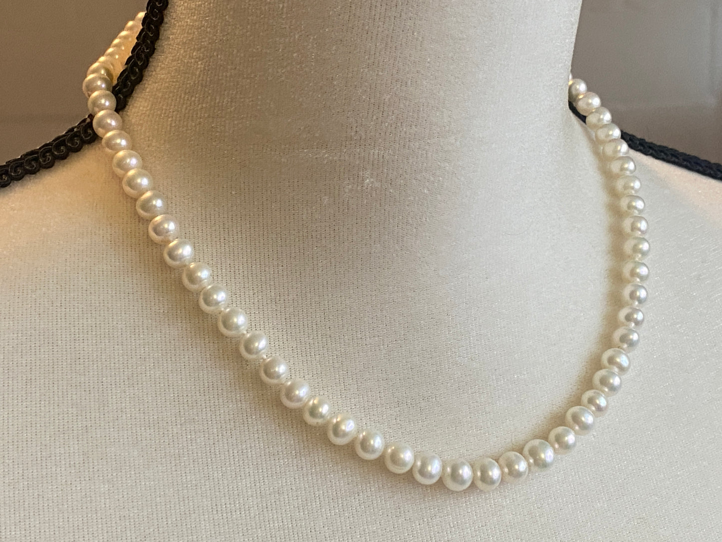 14k White Gold 6.5mm Real Pearl Single Strand Necklace 17.5" long