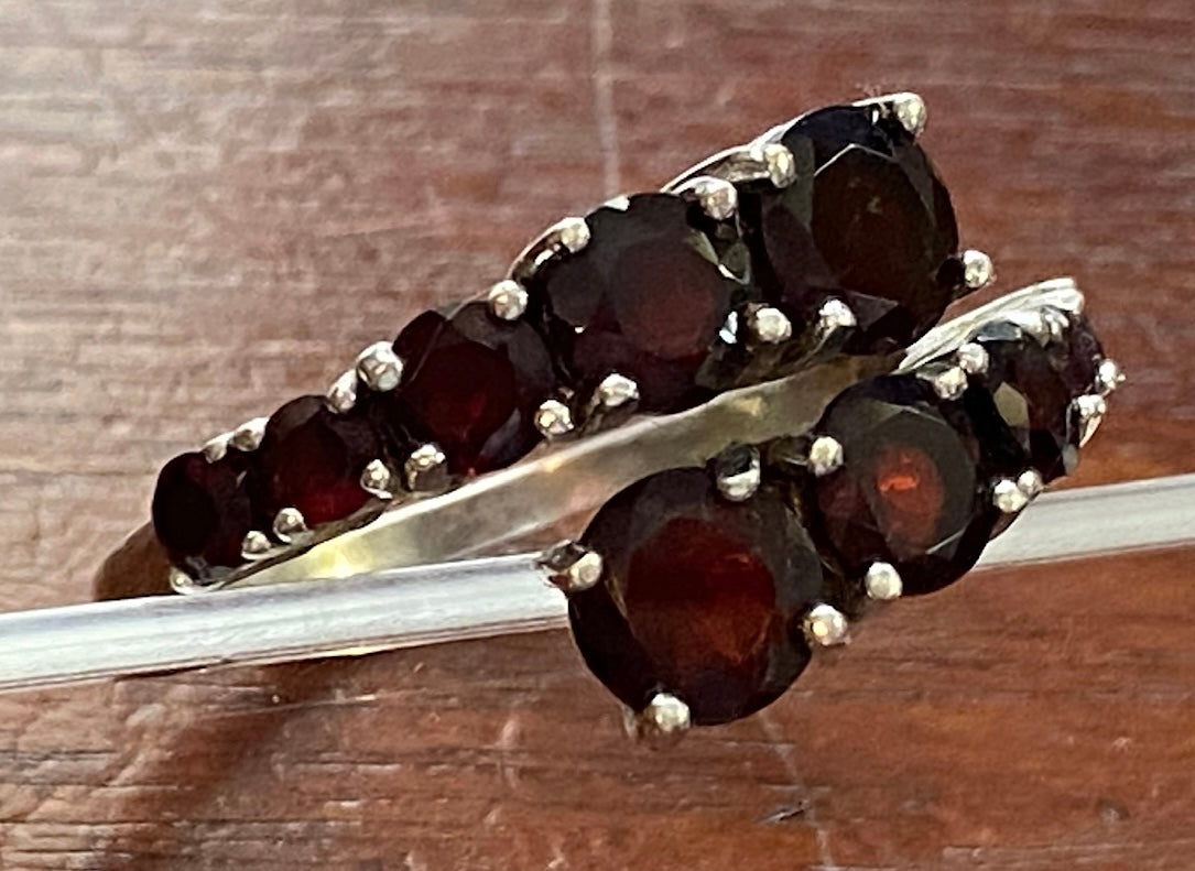 Sterling Silver Graduating Size Cranberry Red CZ Bypass Ring Sz 9