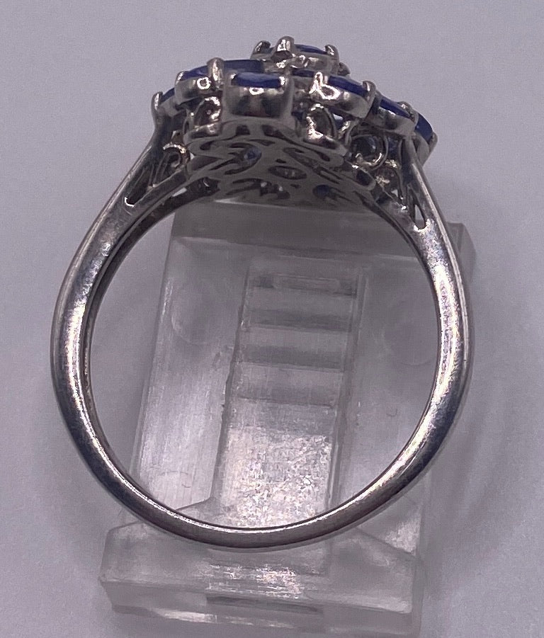 Sterling Silver 925 Oval Tanzanite Cluster Ring Sz 8 Signed STS