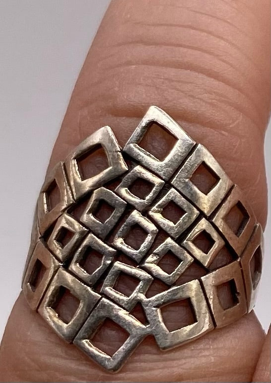 Sterling Silver 925 Modernist Modern Cut Out Ring Sz 8