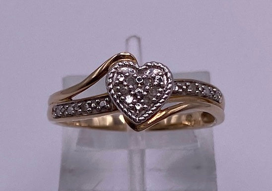 Cute 10k Yellow Gold Pave Diamond Heart Bypass Style Ring Sz 6.75