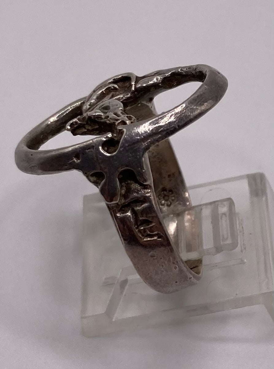 Vintage Silver Tone Horse Cut Out Silhouette Ring Sz 7