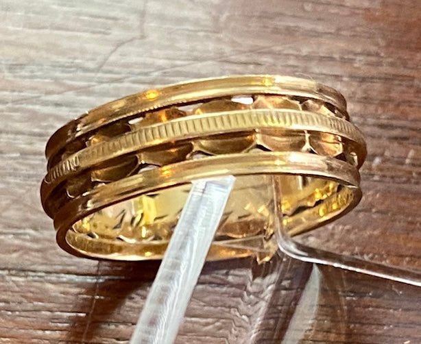 Vintage 14k Yellow Gold Textured Wedding Band Ring Sz 6.25