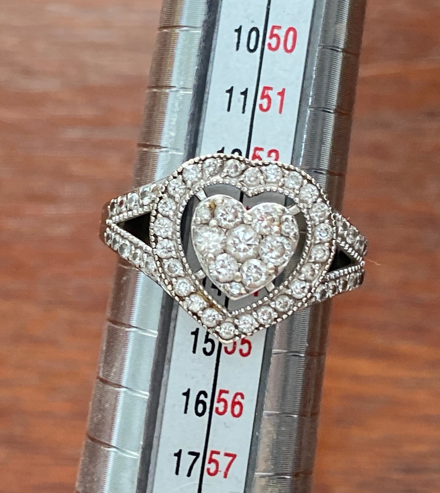 14k White Gold 1ctw Pave Diamond Heart Ring Sz 6.5