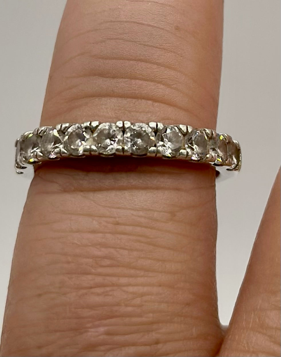 Sterling Silver 925 CZ Band Ring Sz 7.5 IBB CN