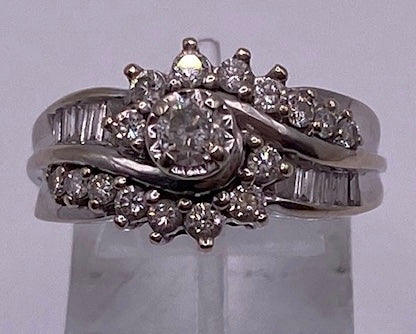 14k White Gold Round Baguette Diamond Cluster .75ctw - 1ctw Ring