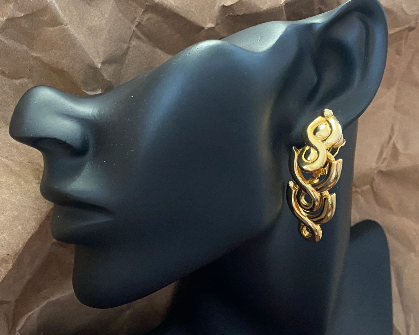 Vintage 80's PAOLO GUCCI Gold Tone Door knocker Clip on Earrings