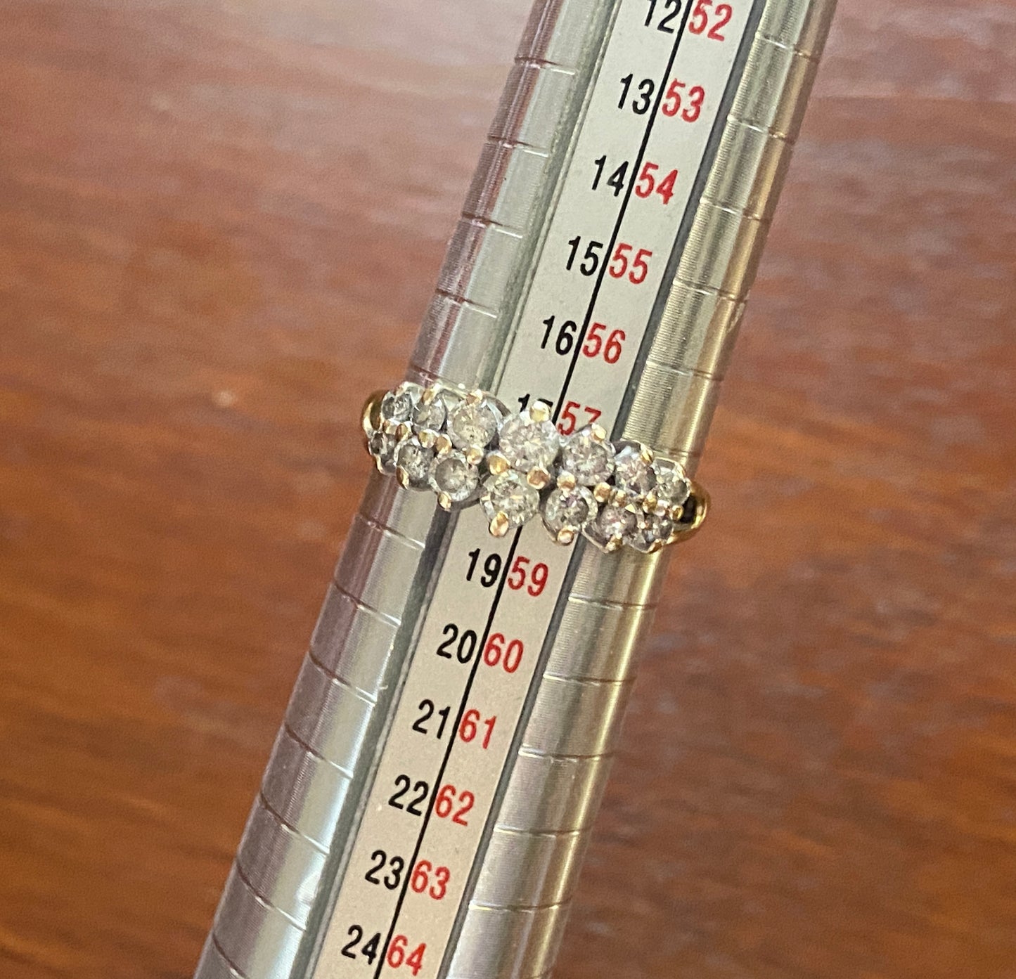 14k Yellow Gold 2 Rows Graduating Size .80ctw Diamond Band Ring Sz 8.25