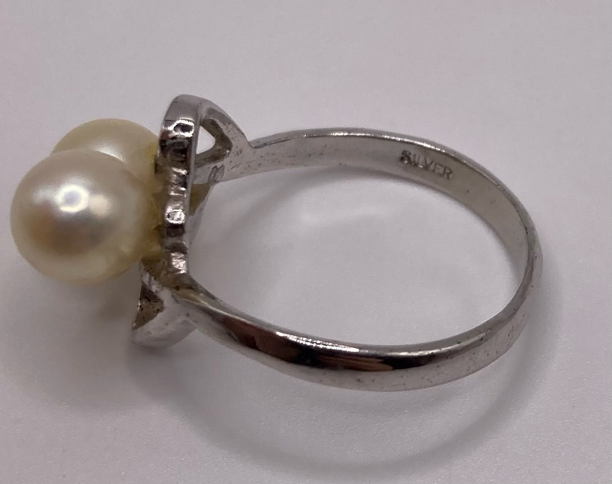 Silver Faux Pearl Bypass Ring Sz 7