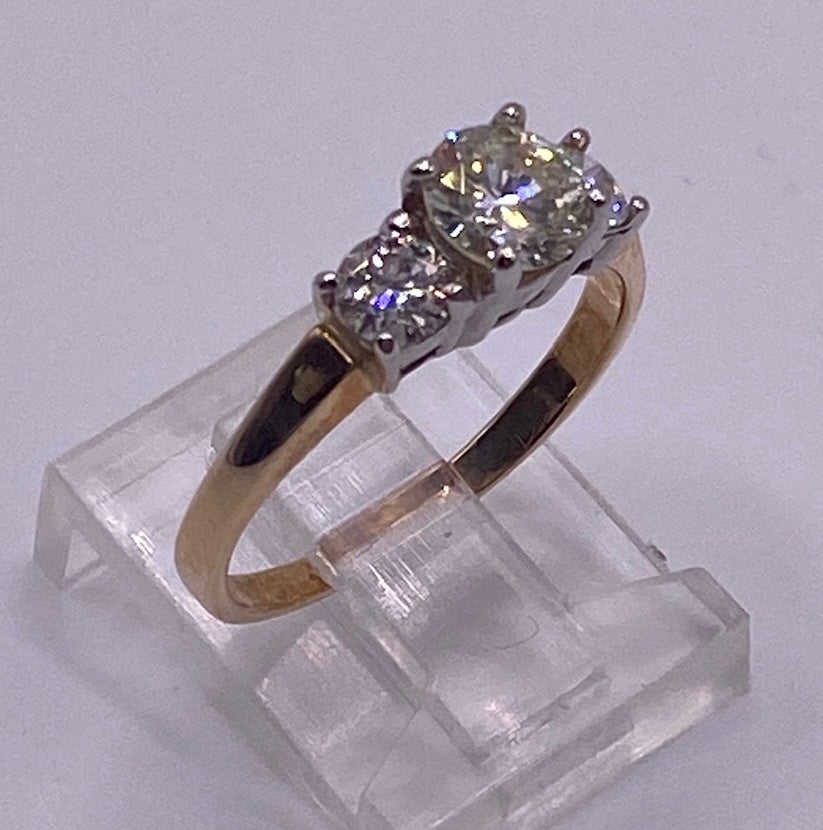 14k Yellow Gold 3 Stone Diamond Engagement Ring Sz 6.75