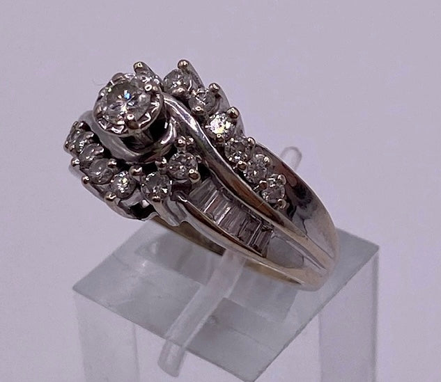 14k White Gold Round Baguette Diamond Cluster .75ctw - 1ctw Ring
