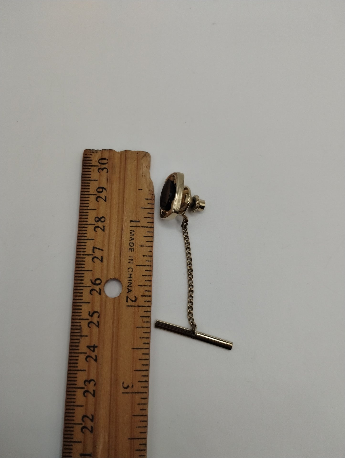 Vintage Gold Tone Faux Brown Cats Eye Tie Tack