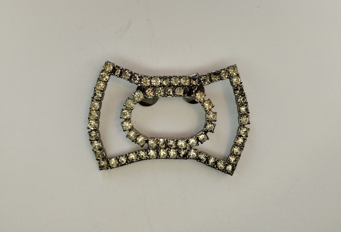 SINGLE Vintage Silver Tone Rhinestone Open Work Shoe Dress Clip