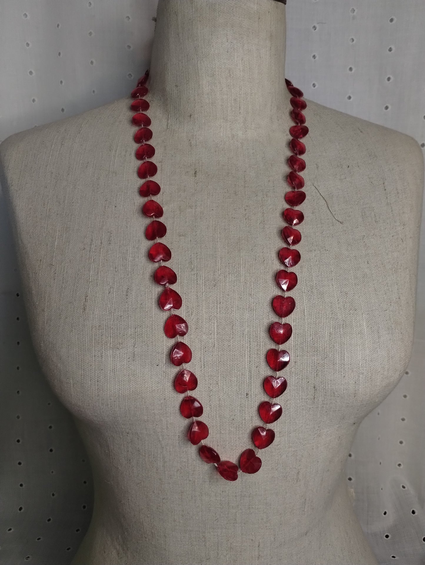 Sweet Cute Red Plastic Faceted Heart Cord Necklace 32" Long