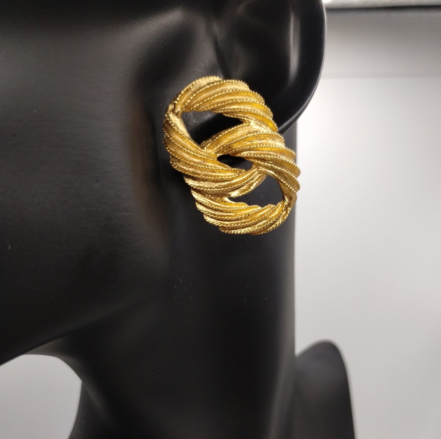 Vintage Signed Napier Gold Tone Textured Large Statement Pierced Earrings