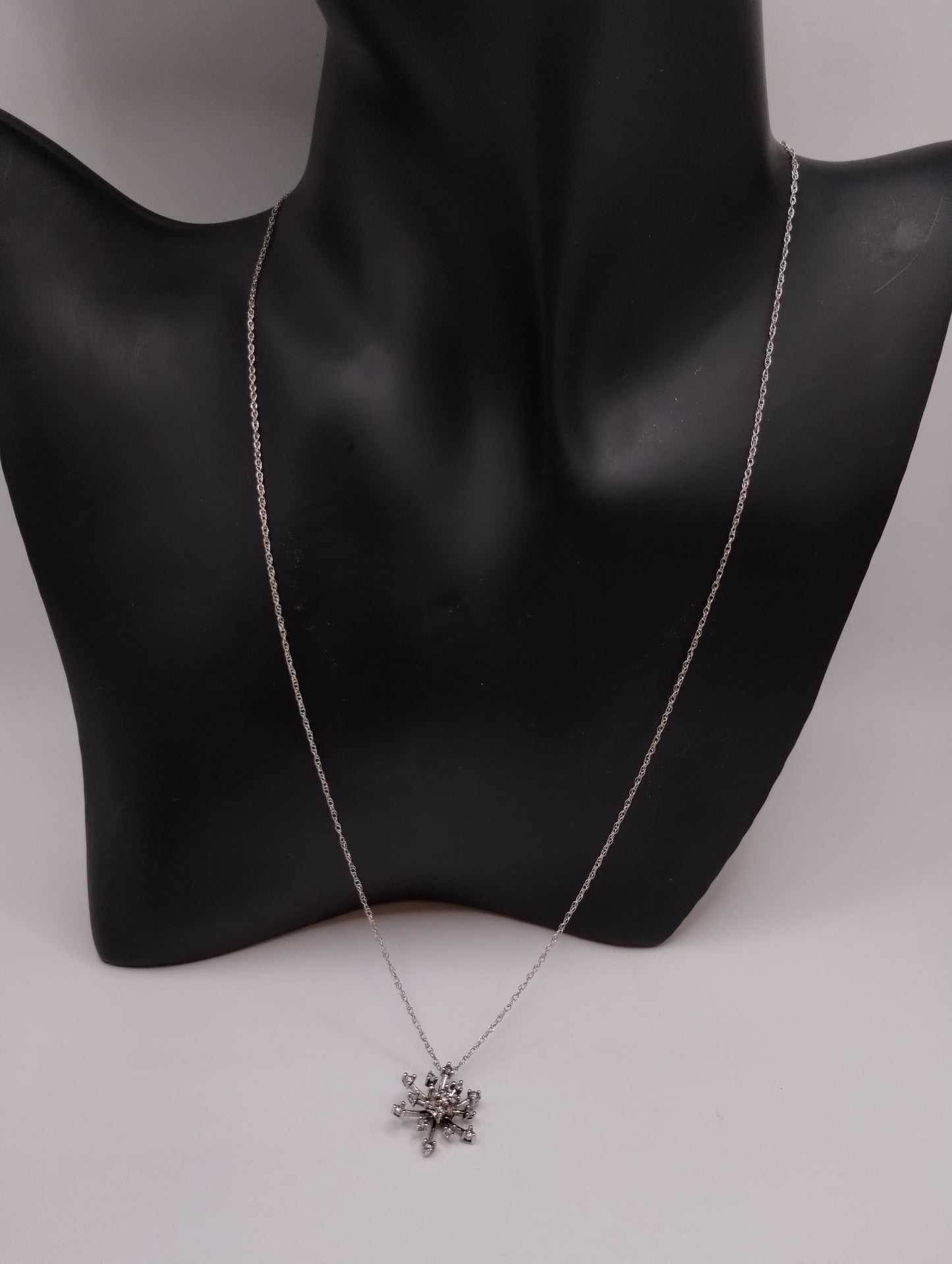 ADL Signed 14k White Gold Diamond Starburst Snowflake Pendant Necklace