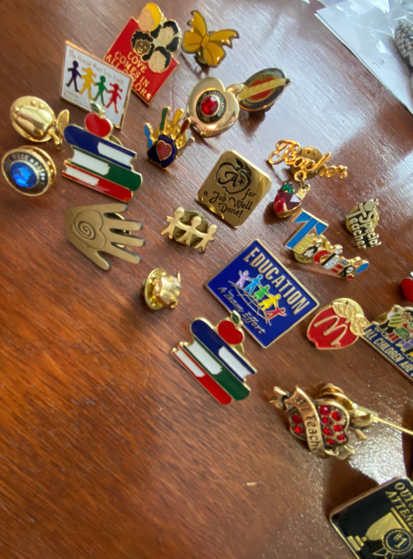 Huge Lot of Pinbacks Pin Backs Teacher School Apple Children
