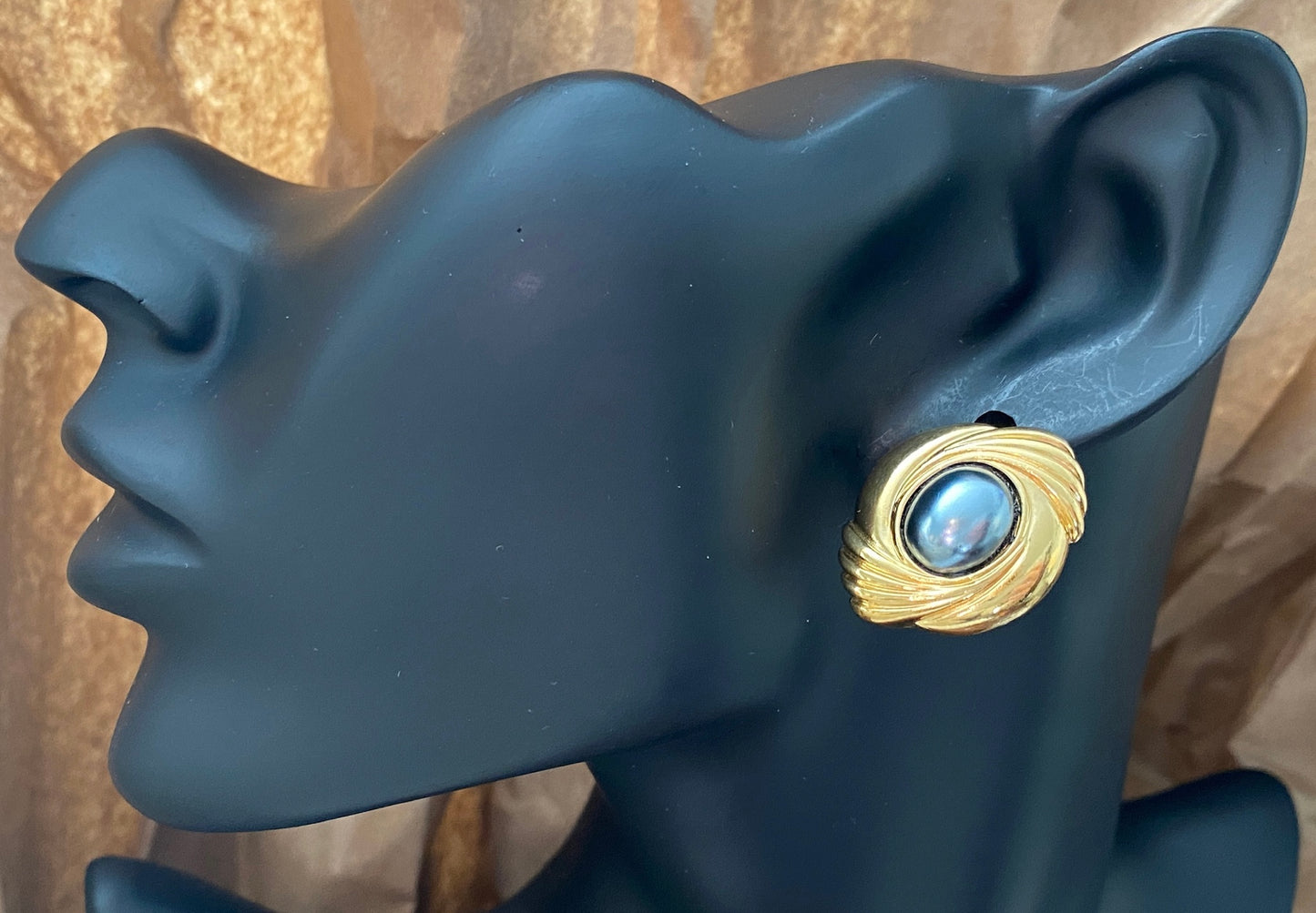 Vintage Gold Tone Gunmetal Cabochon Clip on Earrings
