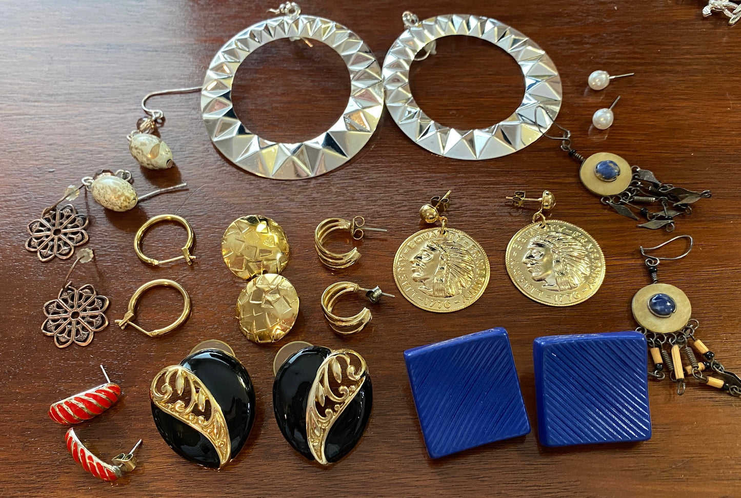 Huge Lot of Vintage to Now Pierced Earrings Coin Black Enamel Gold Tone Faux Pearl