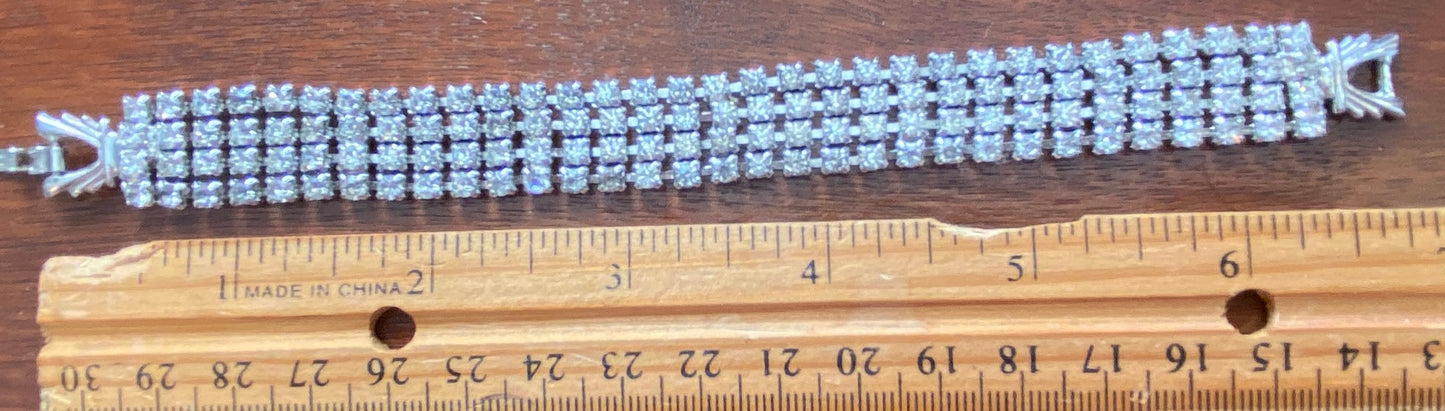 Vintage Unsigned Silvertone Metal Rhinestone Multistrand Bracelet