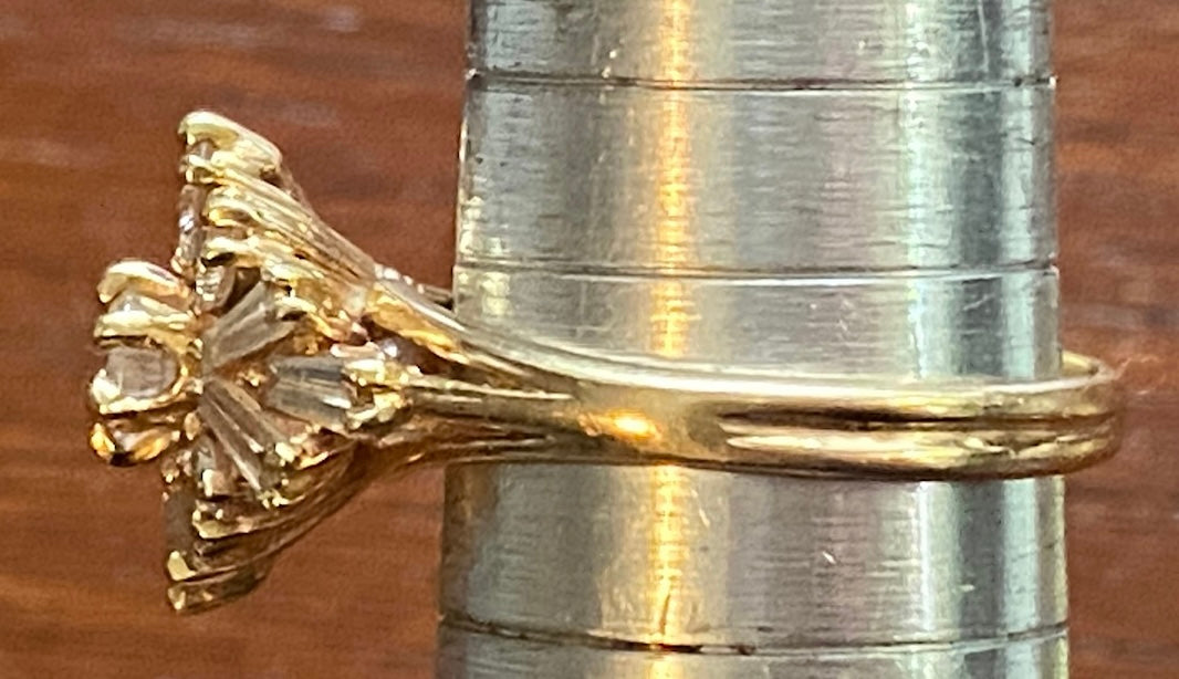 14k Yellow Gold Round Tapered Baguette Diamond Cluster Ring Sz 7.5