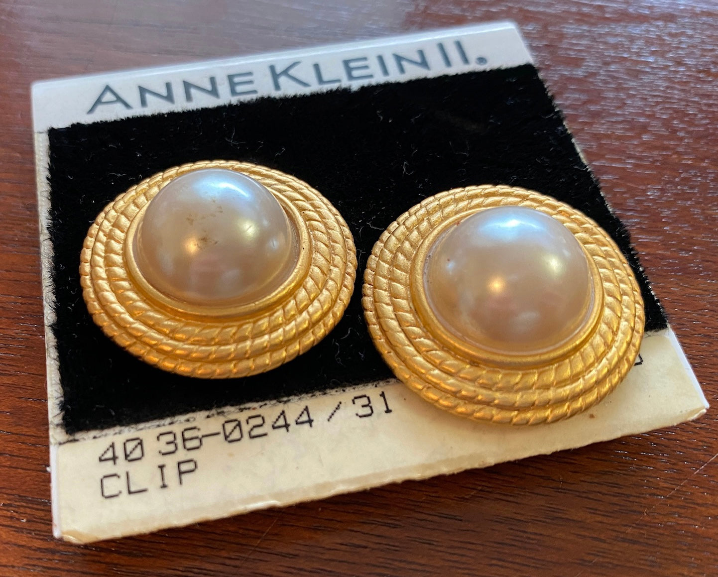 Vintage Anne Klein Gold Rope Faux Pearl Cabochon Clip on Earrings
