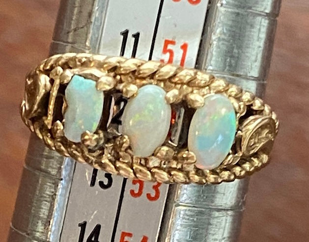 Vintage 10k Yellow Gold Oval Fire Opal 3 Stone Ring Sz 6