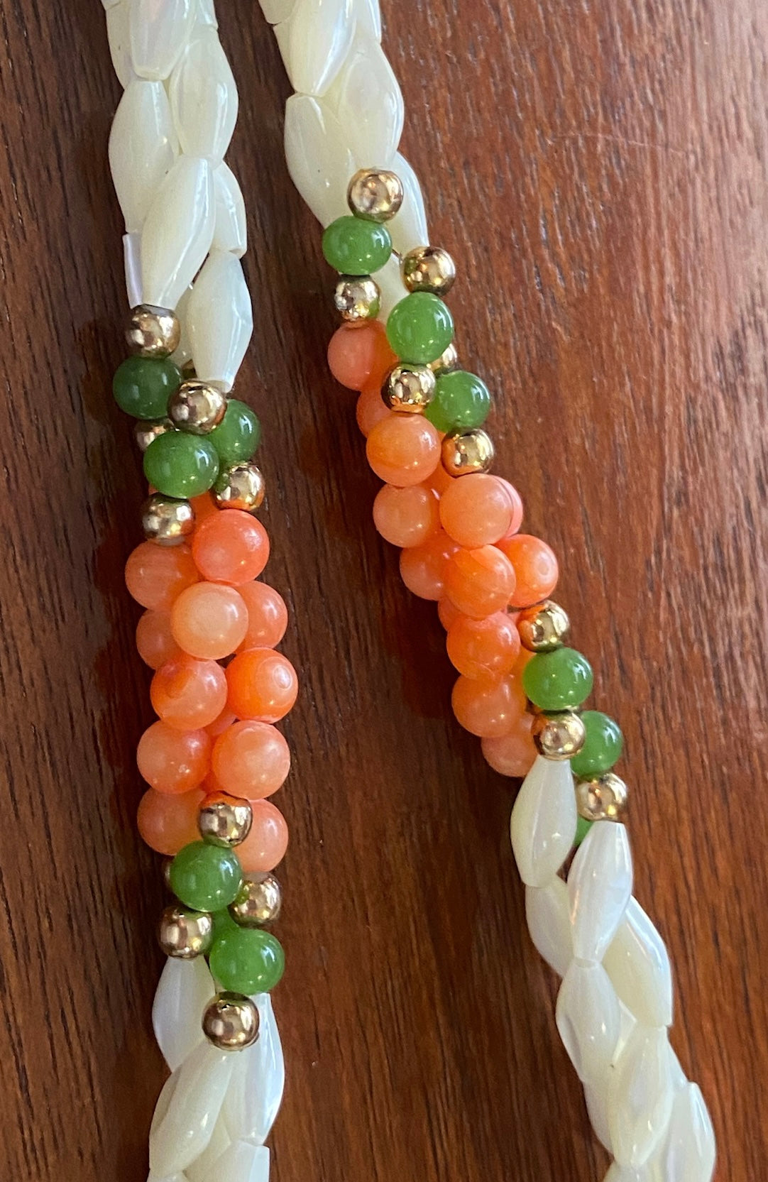 Vintage Twisted Rope MOP Mother of Pearl Jade Coral Necklace
