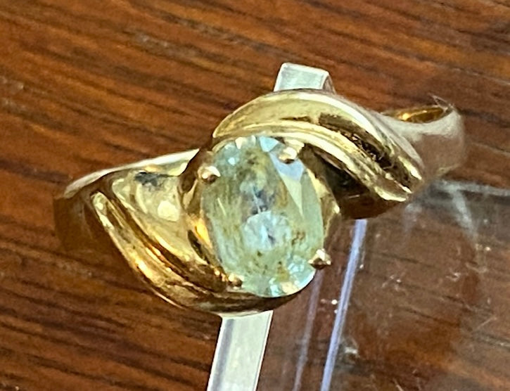 10k Yellow Gold Oval Blue Aquamarine Ring Sz 8