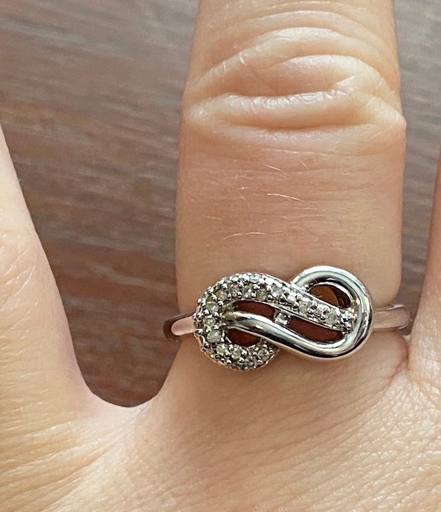 Sterling Silver 925 Diamond Infinity Knot Ring Sz 6.75