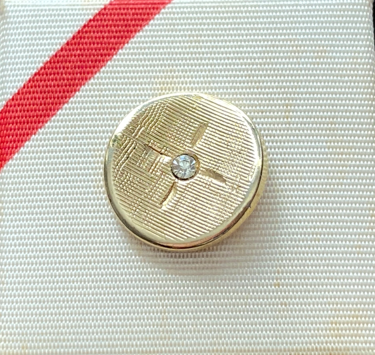 Vintage Textured MCM Midcentury Gold Tone Rhinestone Tie tack