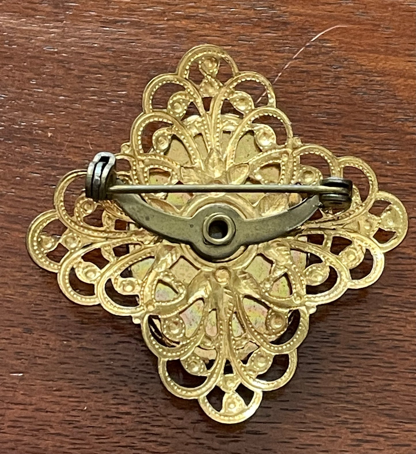 Vintage Filigree Metal Goldtone Faux Cameo Black White Brooch Pin Victorian