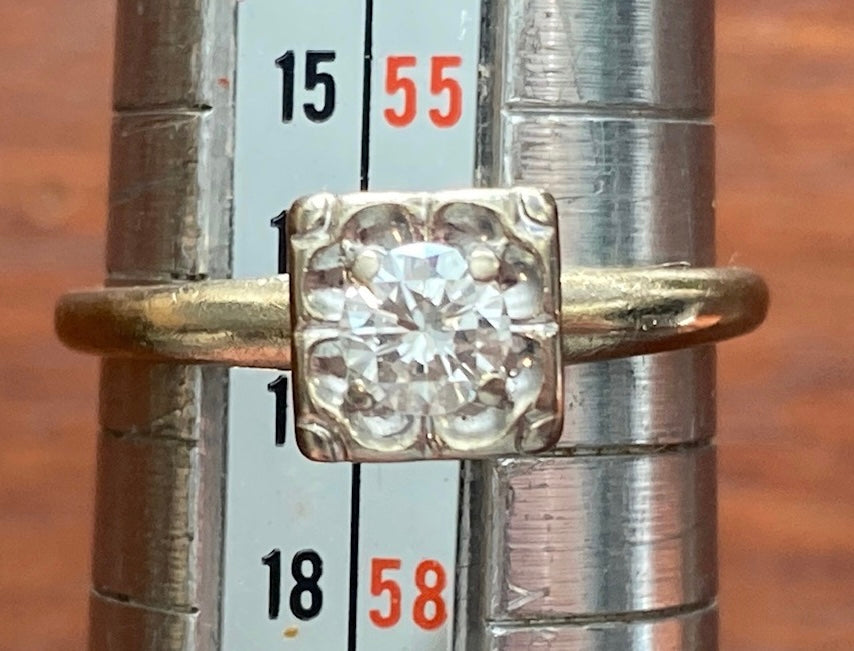 Vintage 14k White Gold Round .25ct Diamond Solitaire Engagement Ring Sz 7.75