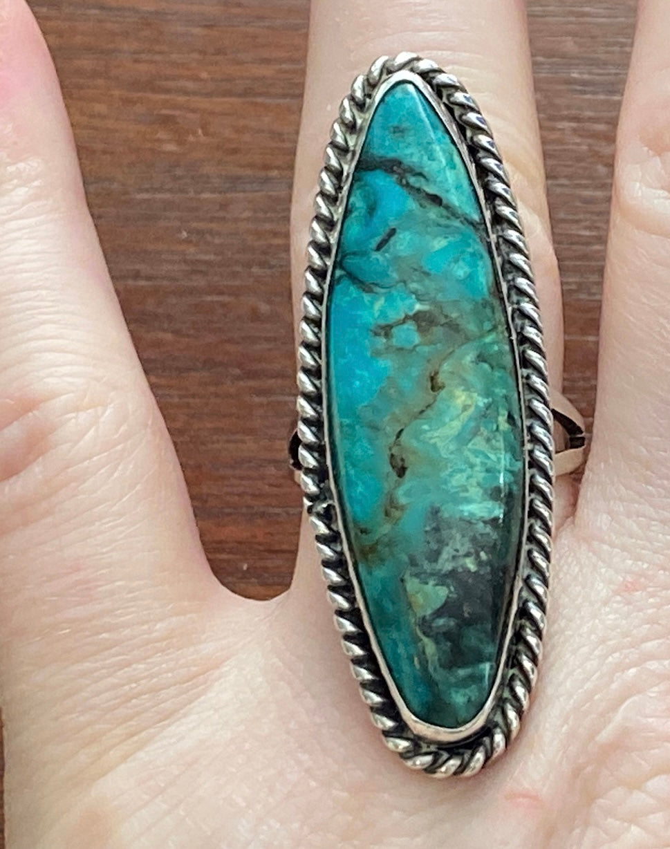 Signed WH Sterling Silver 925 Large Turquoise Ring Sz 7.5