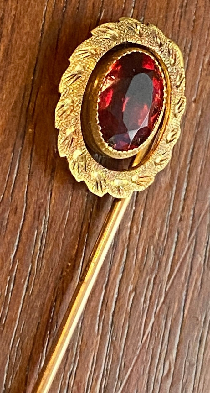 Vintage 10k Yellow Gold Hat Pin Oval Red Purple Faceted Stone Damaged