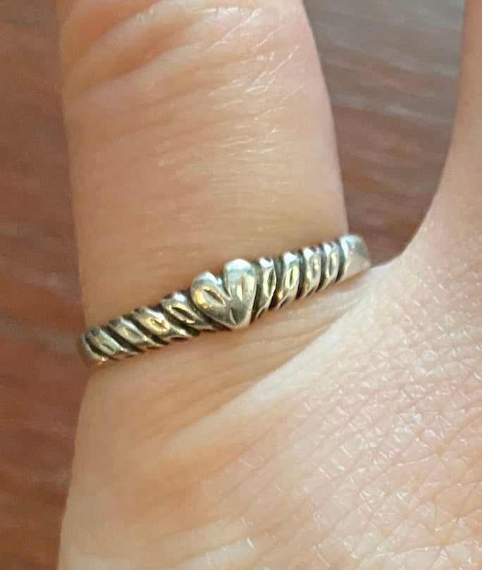 Small Sterling Silver 925 Heart Band Ring Sz 6.5
